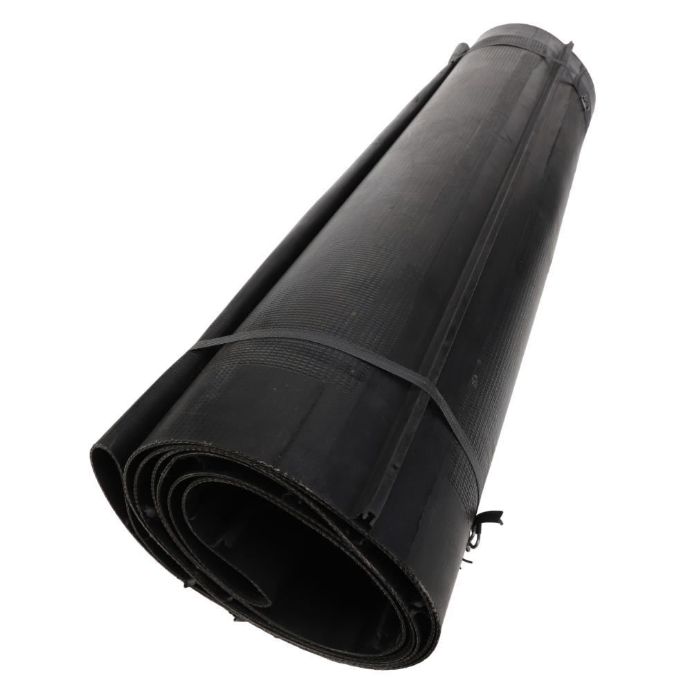 Ремень со штифтами