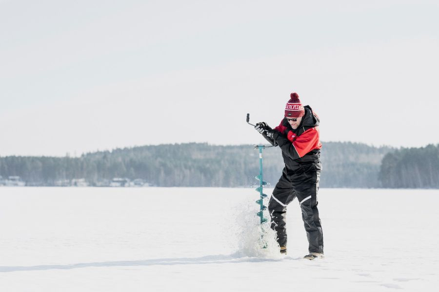 Мужские утеплённые комбинезоны Valtra на зиму