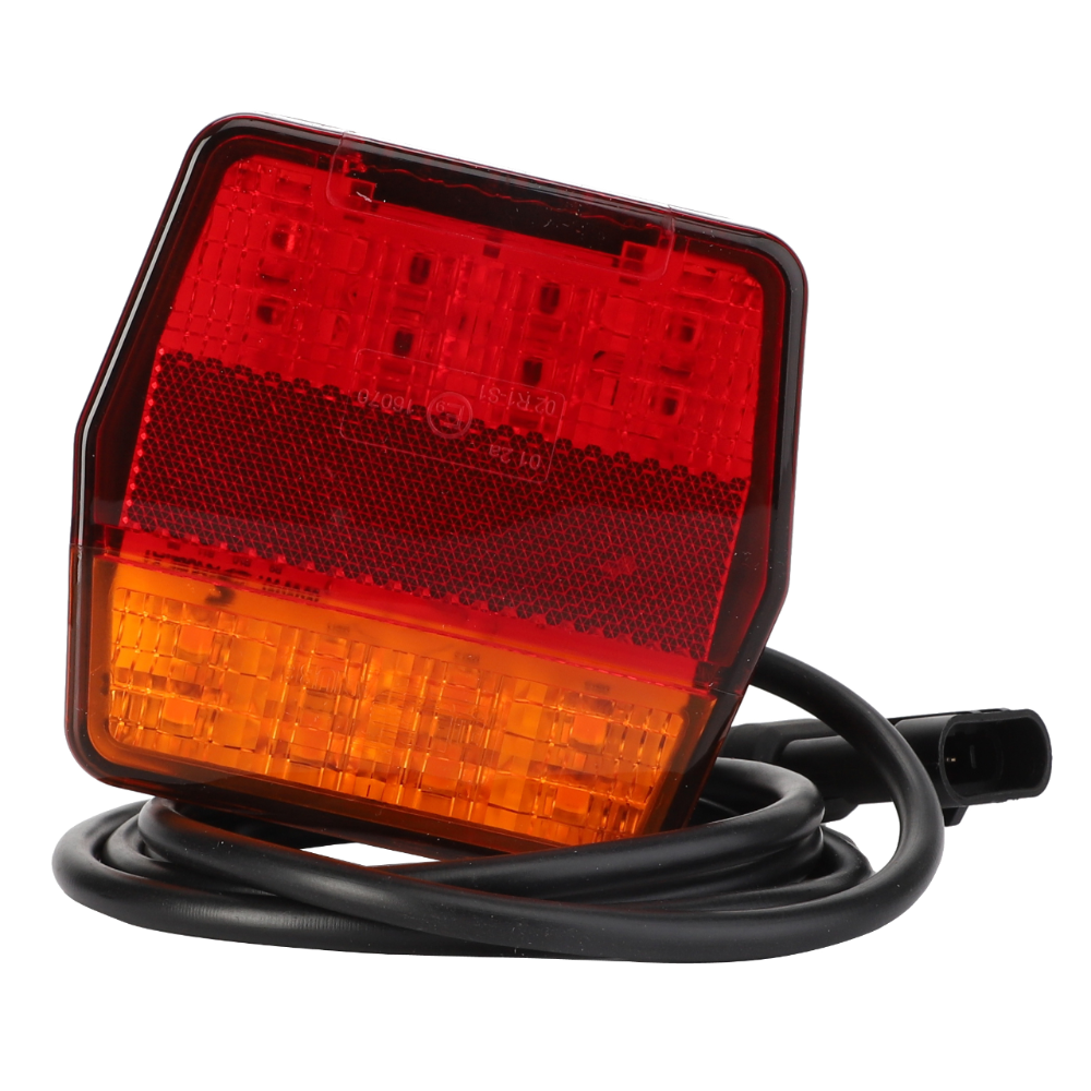 ЗАДНИЙ ФОНАРЬ