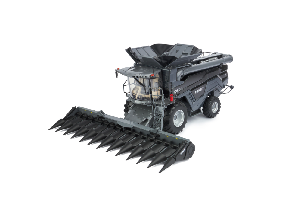 Fendt Ideal 7 с насадкой для кукурузы